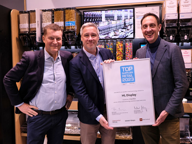 winner Top Supplier Retail 2023 HL Displays